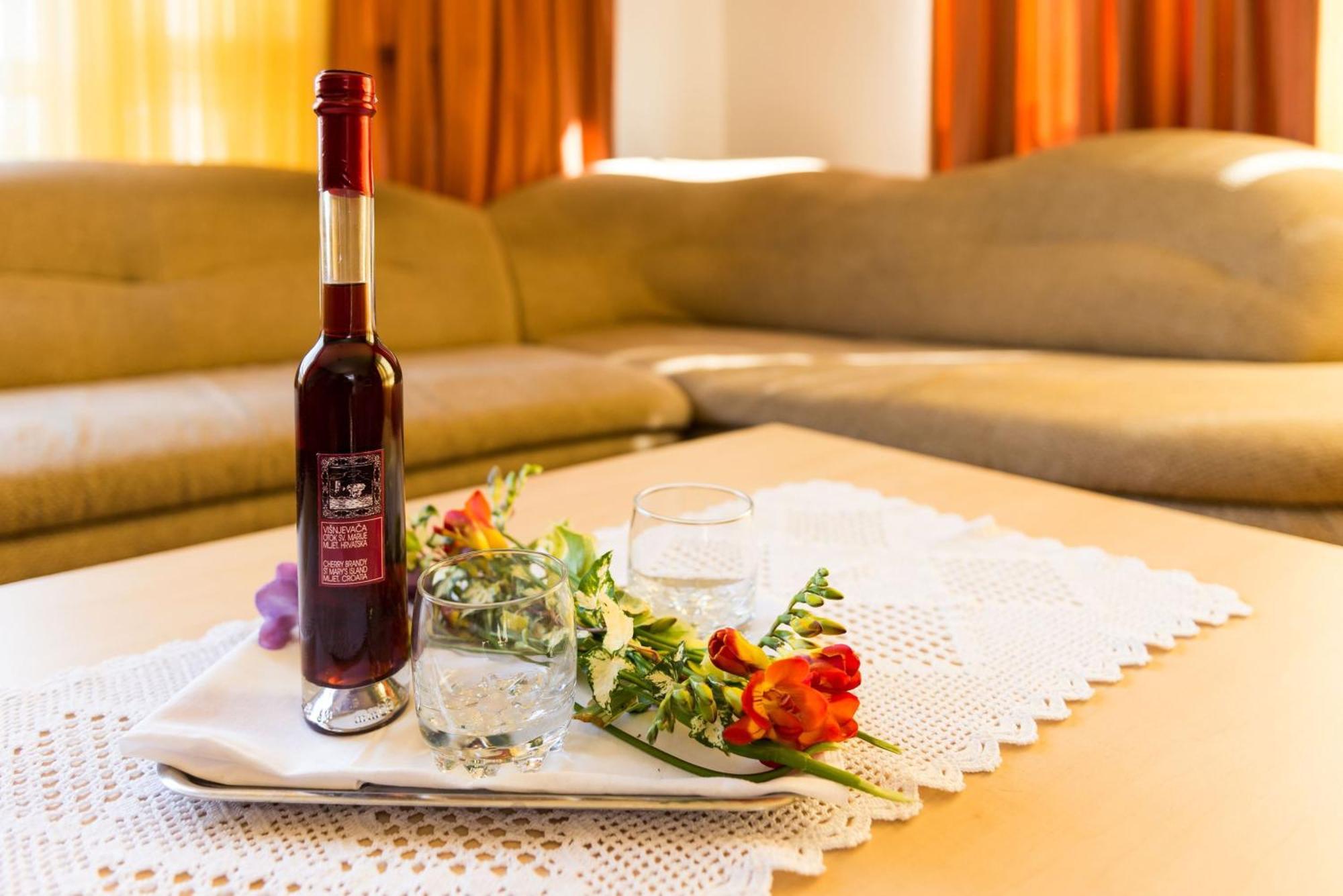 Rooms Karla Polače Zewnętrze zdjęcie